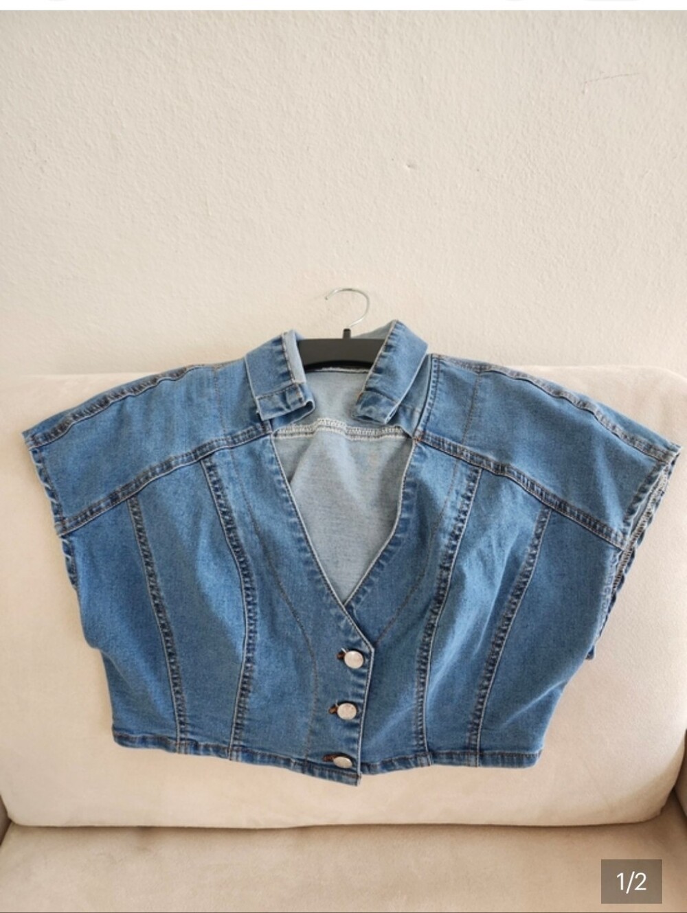 Denim Button-Front Cropped Top - Blue - Picture 3 of 3